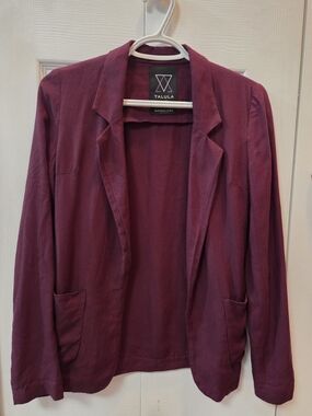 Aritzia Talula Burgundy Open Front Blazer | 100% Viscose | Size 00 (XXS)